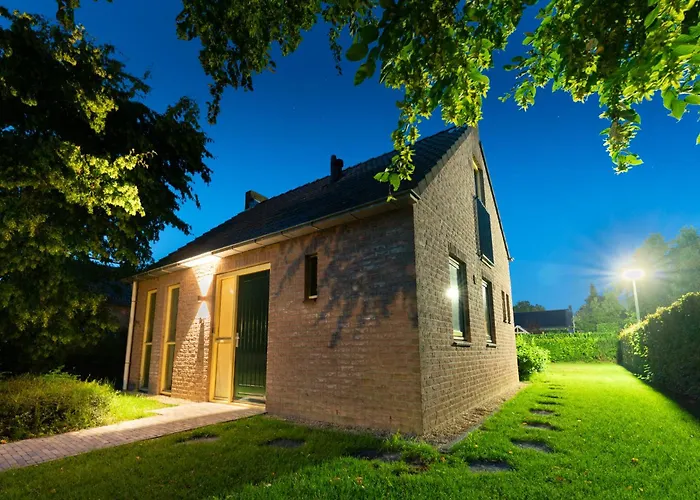 Goldenescape 6P Vip Cottage Met Royale Tuin En Hottub