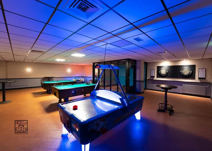 Holiday home Goldenescape 6p Vrijstaand Met Royale Tuin En Hottub