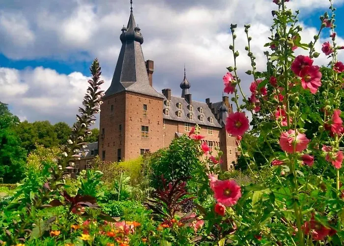 Goldenescape 6p Vrijstaand Met Royale Tuin En Hottub Ewijk